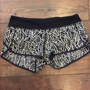 Lululemon speed short 2.5"