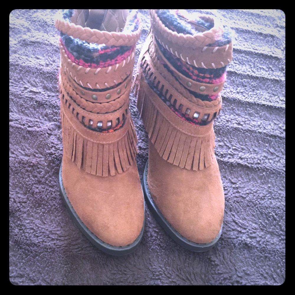 Ankle boots