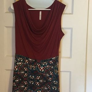 GIlli/Modcloth sleeveless dress. NWOT. 30% off!!