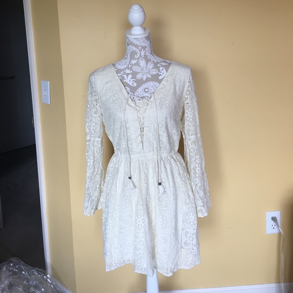 American eagle lace dress