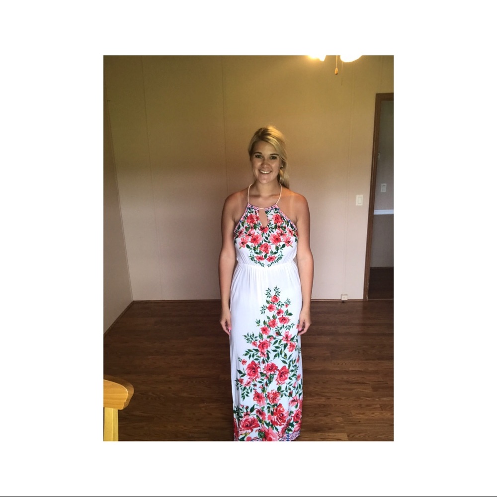 MAXI DRESS - Picture 2 of 3