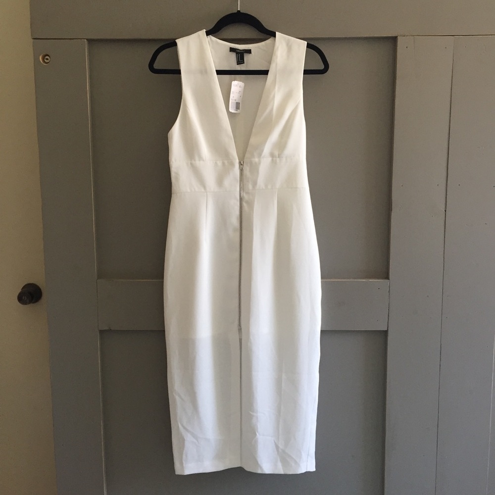 ✨SALE NWT Forever 21 Dress