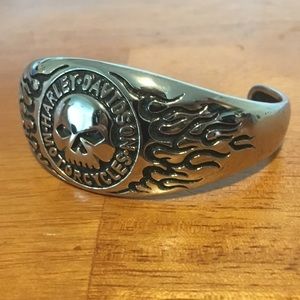 Harley Men's large skull cuff