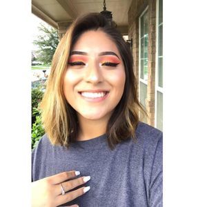 Meet your Posher, Marissa