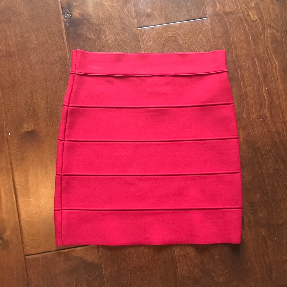 Bcbg power skirt M