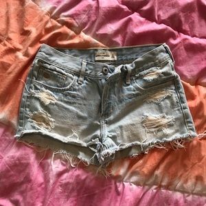 Light wash denim shorts