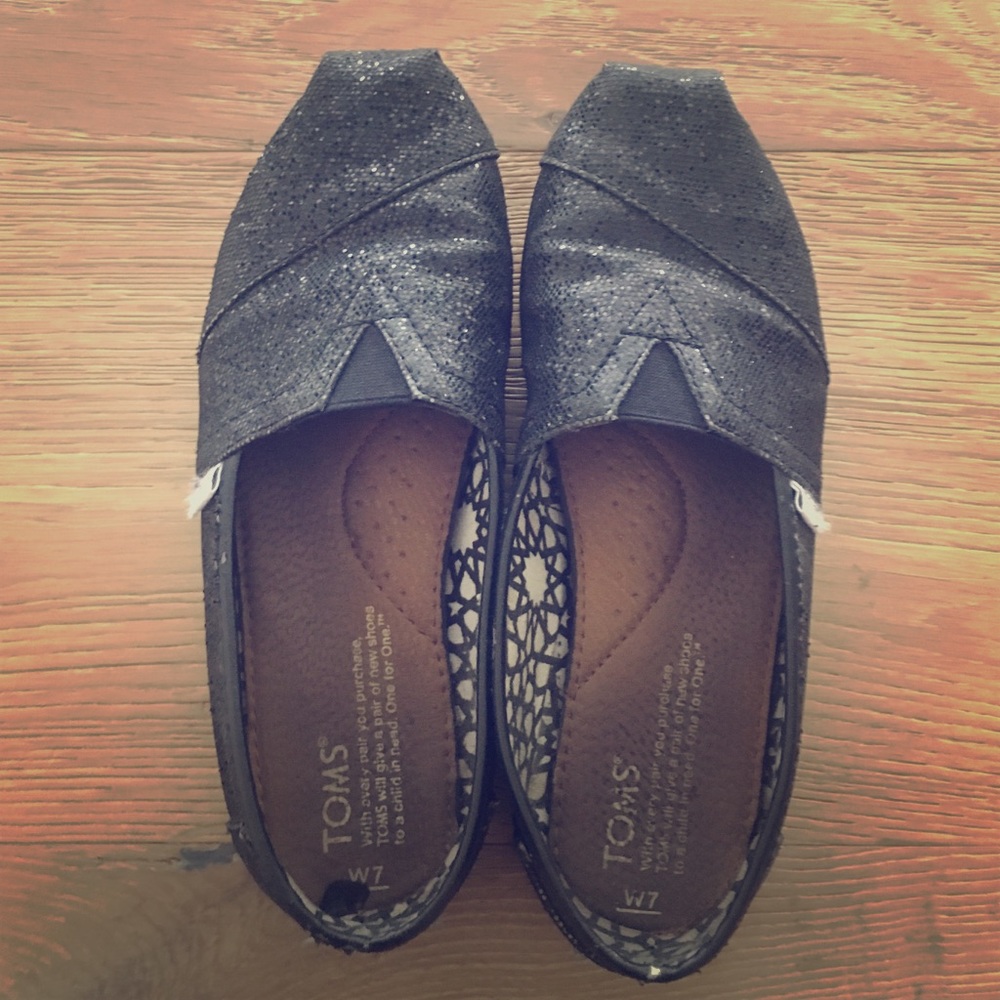 Toms size 7 women's black sequin slip ons