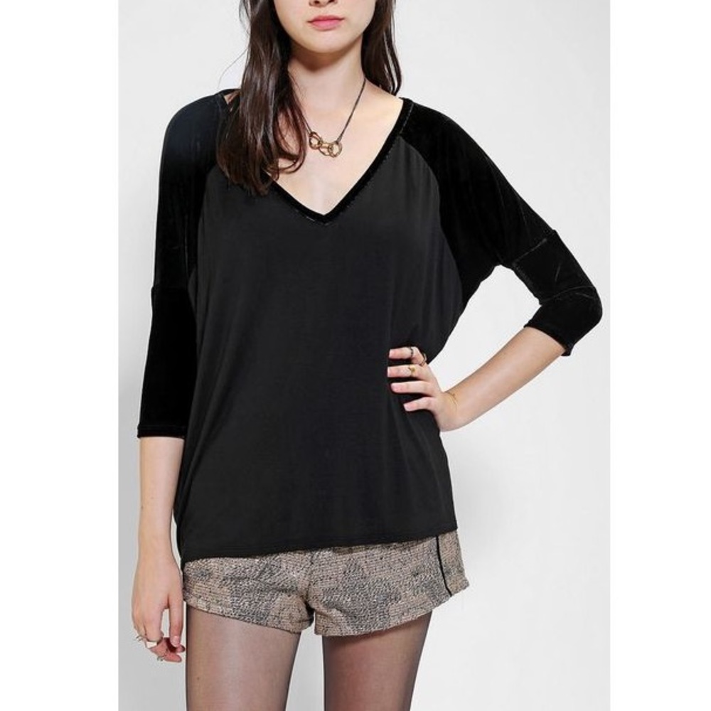 Velvet mix raglan tee