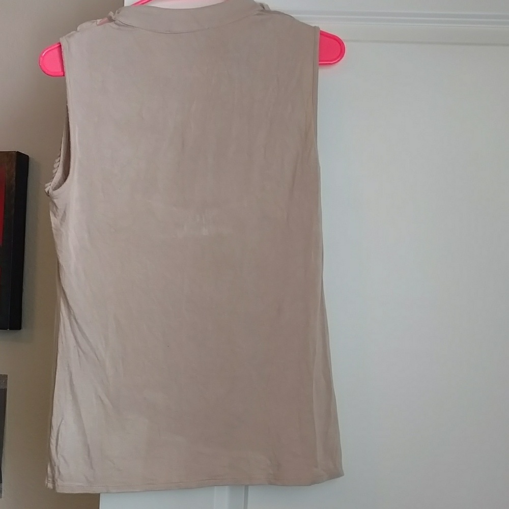 Top - Picture 5 of 5