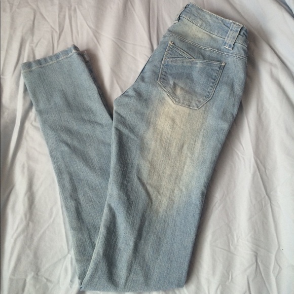 Light blue skinny jeans - Picture 2 of 4