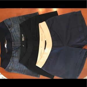 Lot of Maternity Shorts (Gap) Size 12