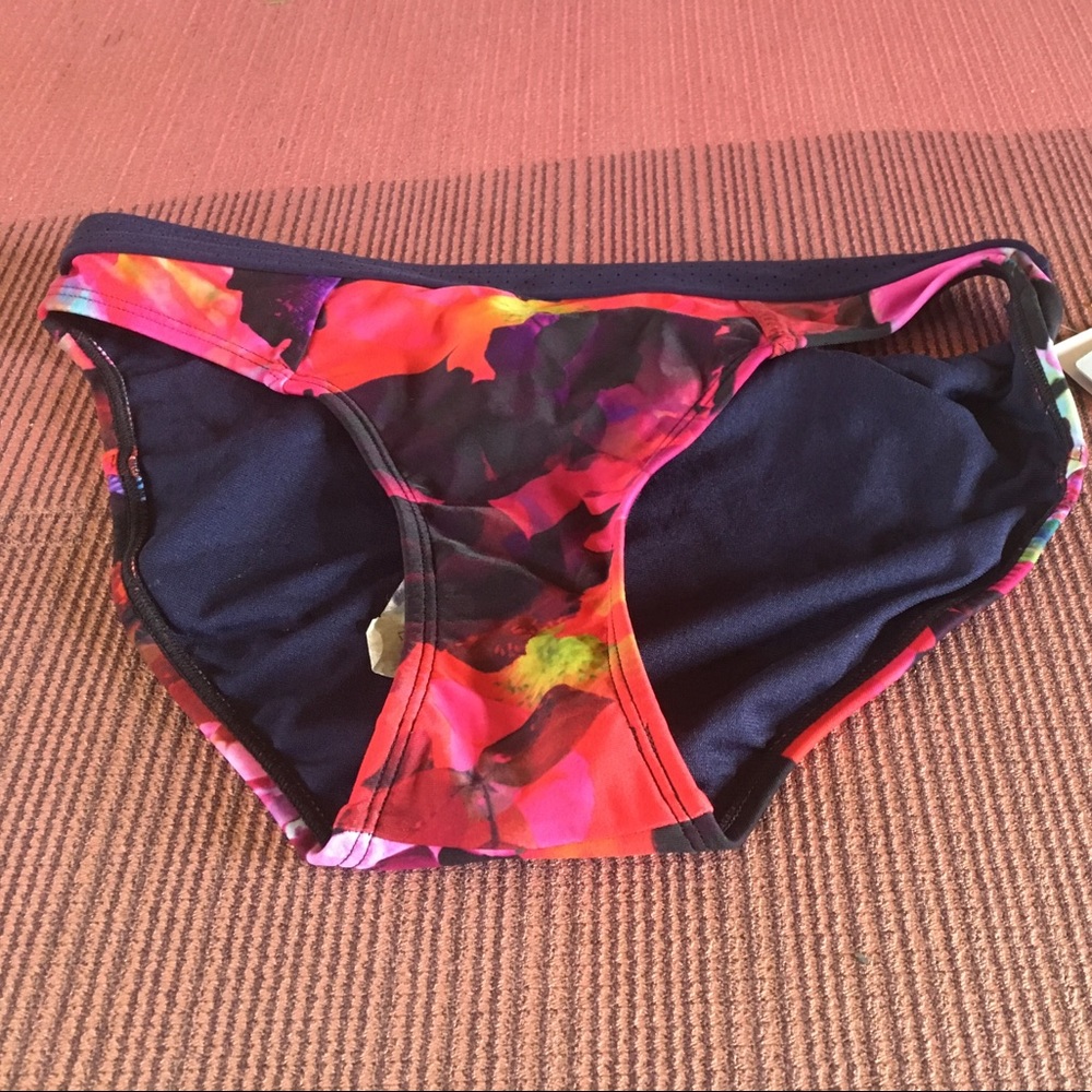 Athleta Red Mystique bikini bottom - S