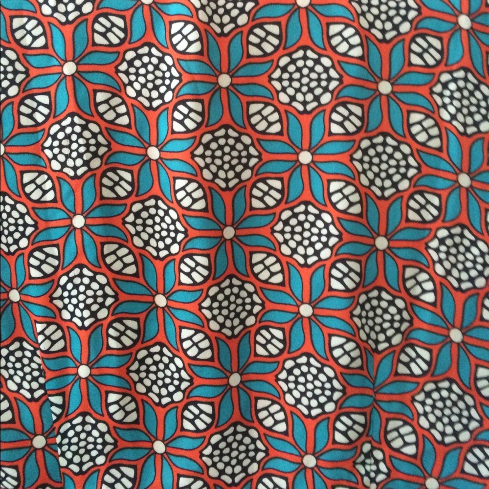 Patterned wrap dress - Picture 3 of 4