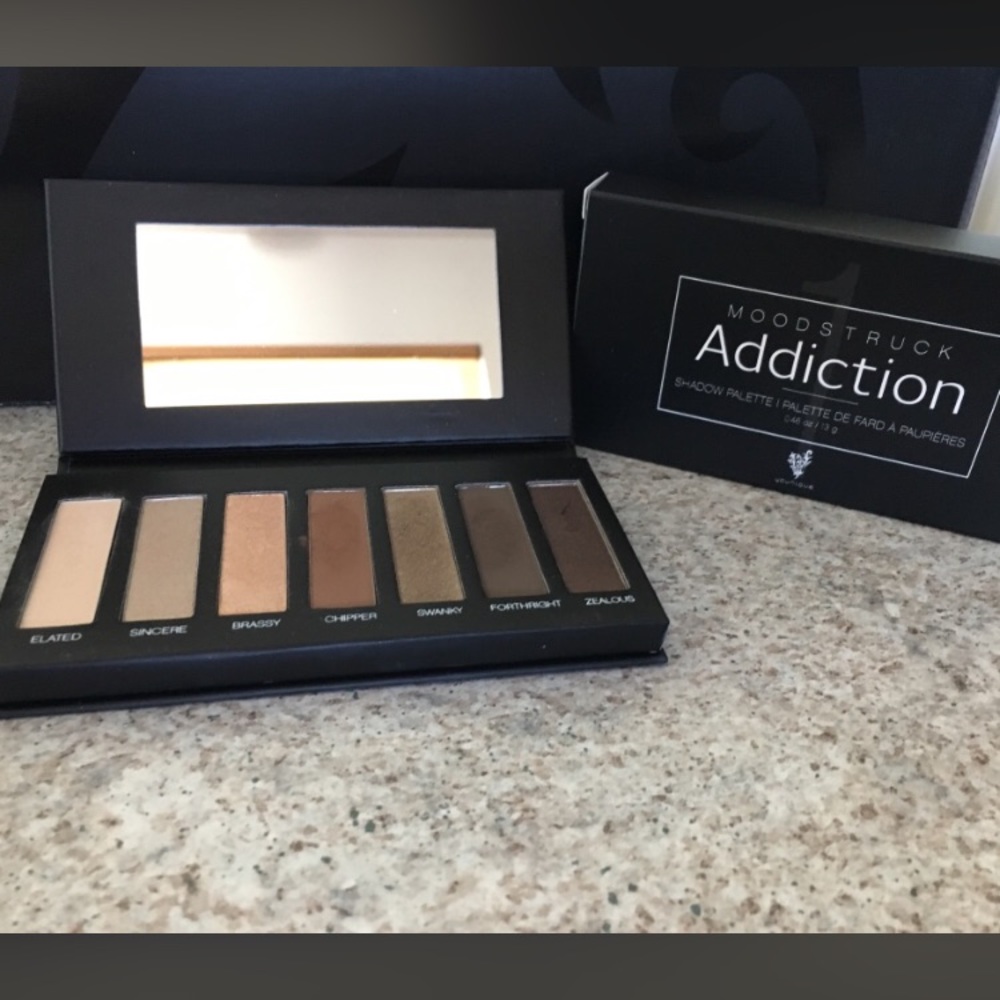 Moodstruck Addiction Shadow Palette