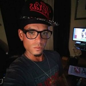 Meet your Posher, Steven