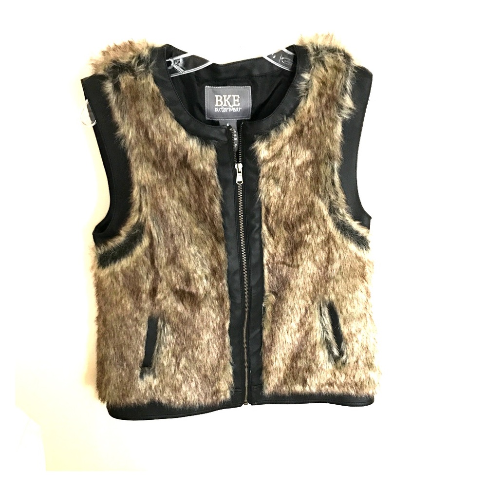 Fur vest