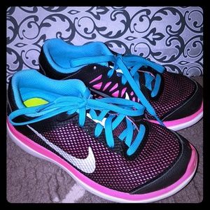 Girls Nike Flex Run Shoe
