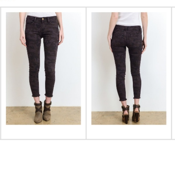 Distressed denim skiny jeans - Picture 2 of 3