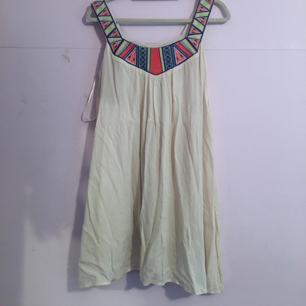 trendy beige dress with detailing