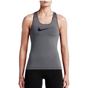 New nike tank top