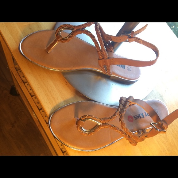Cute Summer Sandals - Picture 1 of 3