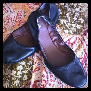 Black Lucky Brand flats. Size -8.5