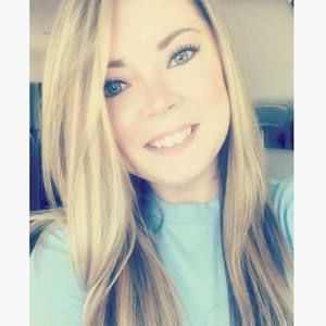 Meet your Posher, Brittani