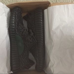 Yeezy Boost 350 "Pirate Black"