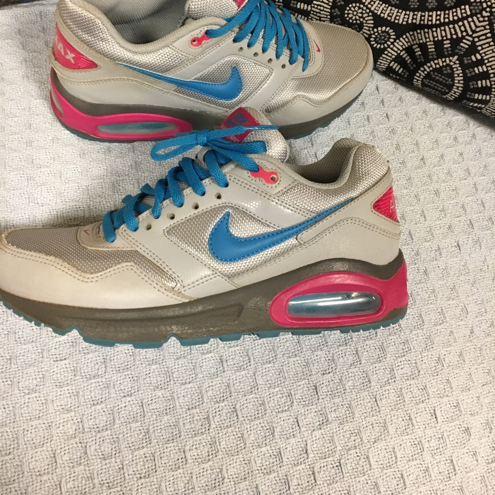 Nike air max