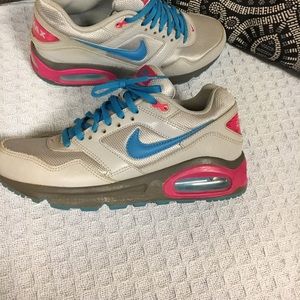 Nike air max