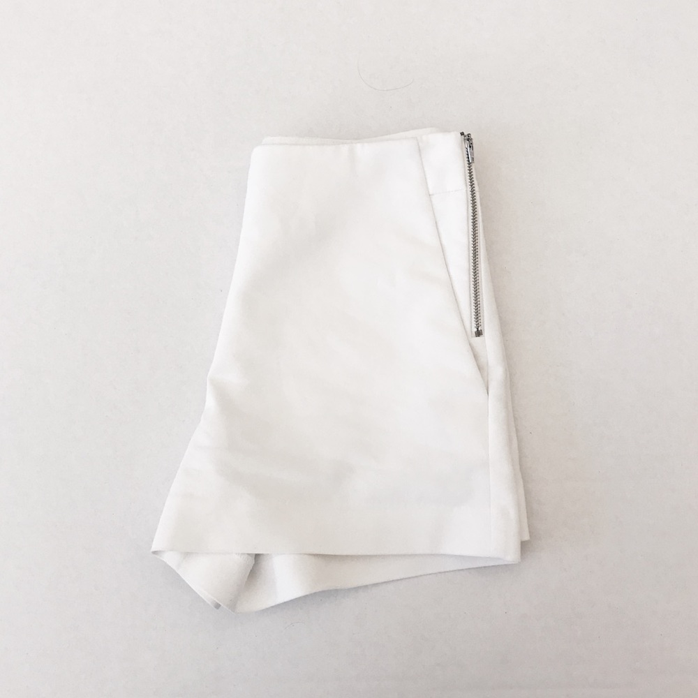 Seamed Shorts