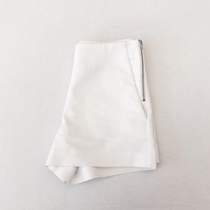 Seamed Shorts