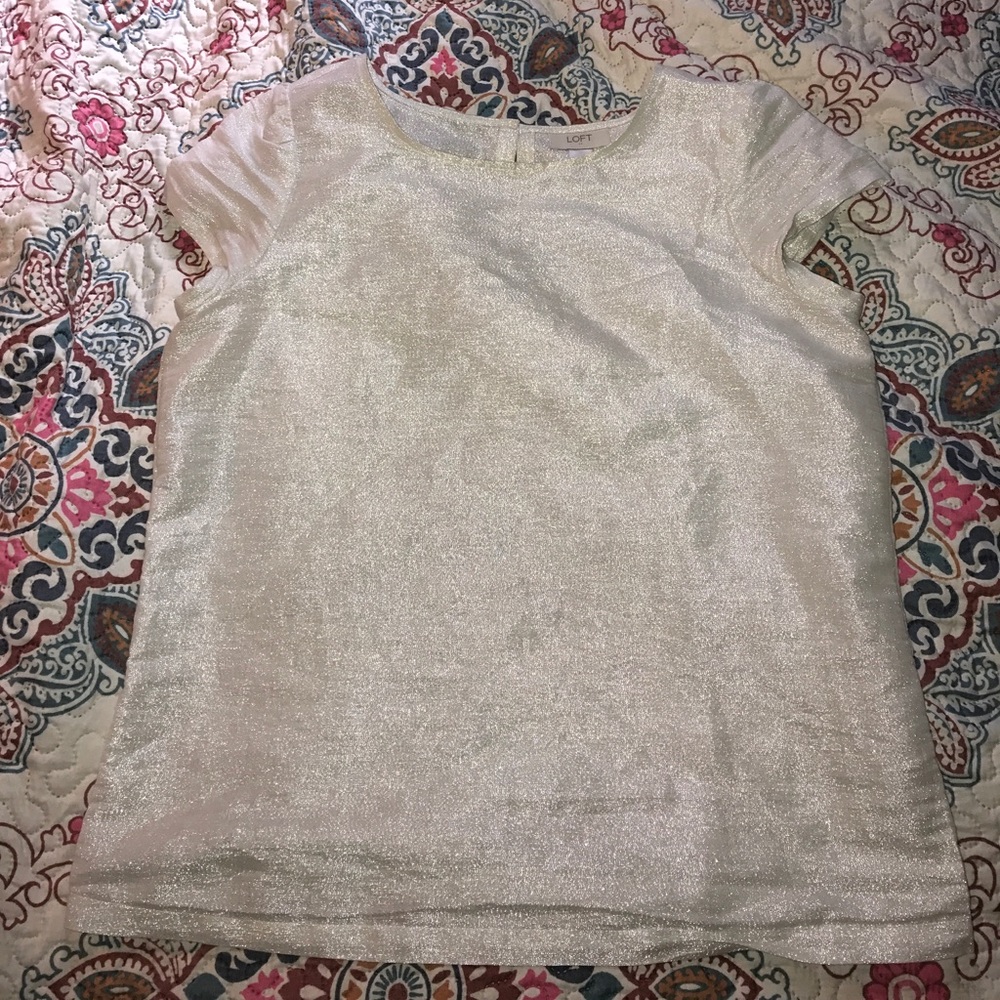 White and Sparkling top