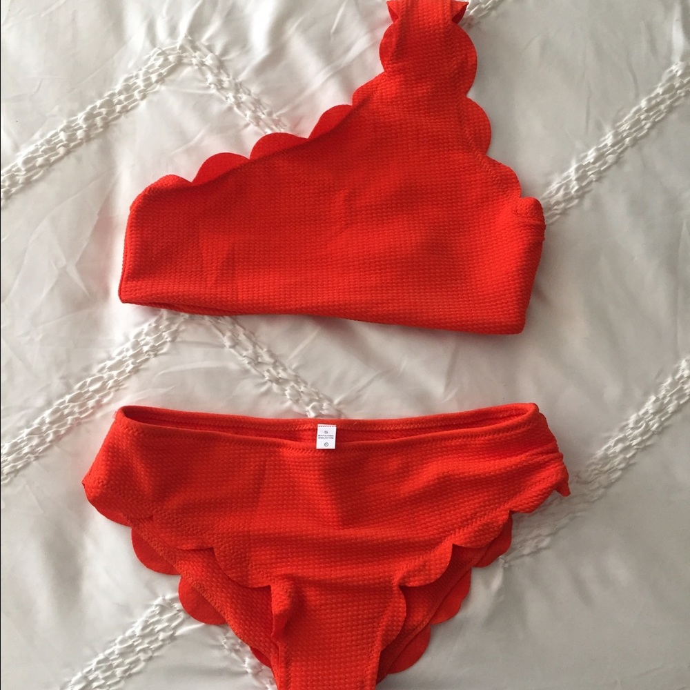 One shoulder orange scalloped bikini