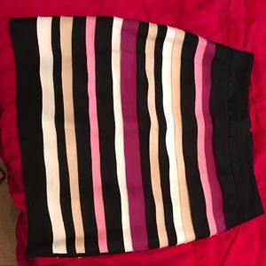 White House Black Market skirt