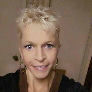 Meet your Posher, Dawn