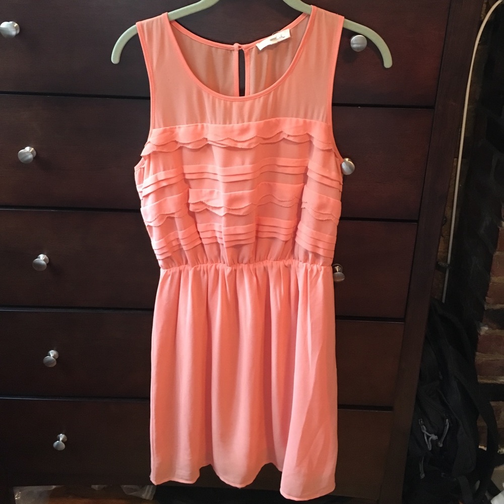 Adorable Lush dress in S