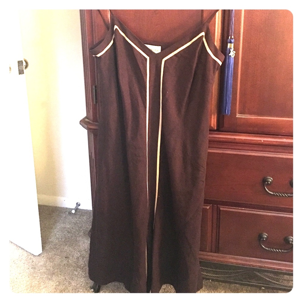 🔴 Spaghetti strap brown dress