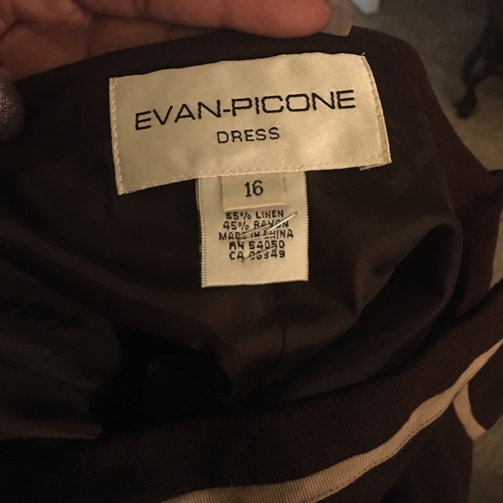 🔴 Spaghetti strap brown dress - Picture 3 of 3