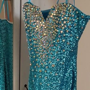 La Femme mermaid gown