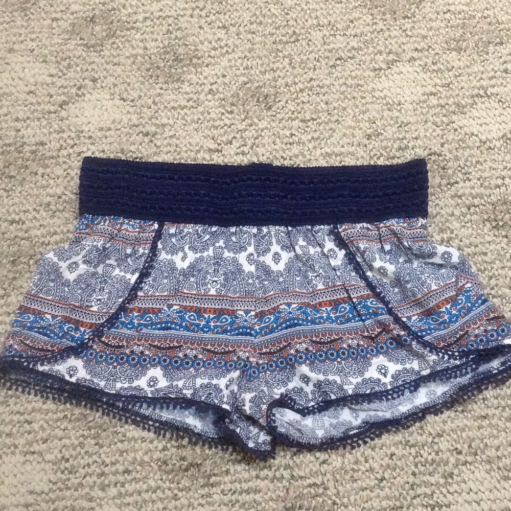 No boundaries boho shorts