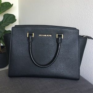 Michael Kors Large Selma bag