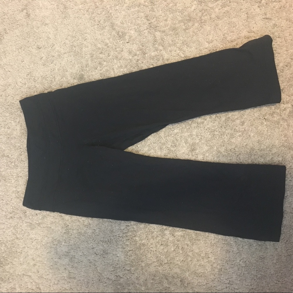 Lululemon crops