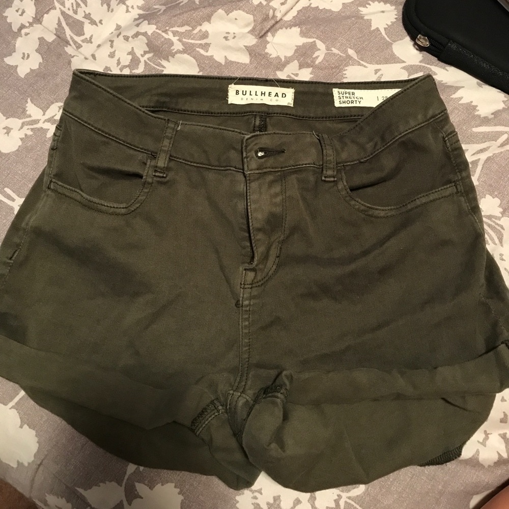 Green pacsun shorts!