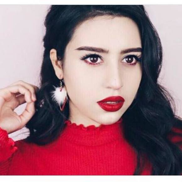 Meet your Posher, Sonia - Picture 1 of 1