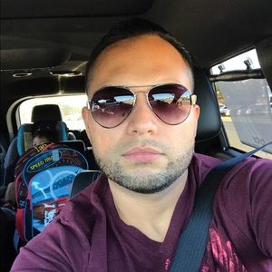 Meet your Posher, Paul