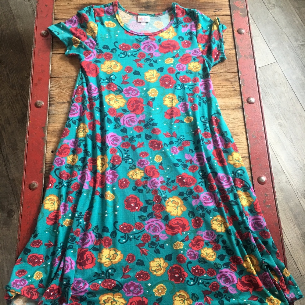 LuLaRoe Carly