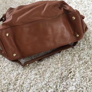Kenneth Cole Bags - Kenneth Cole satchel/duffle bag Kenneth Cole Bags - Kenneth Cole satchel/duffle bag