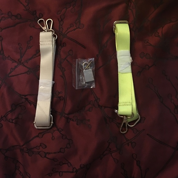 NWT Jelly Purses. $25 for 2 - Picture 4 of 5