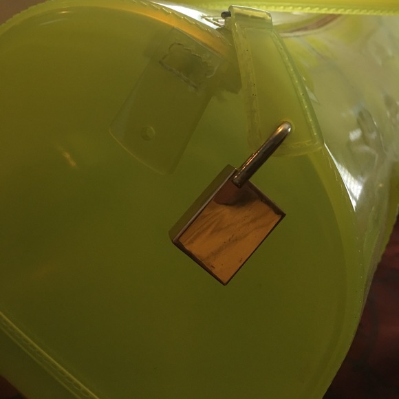 NWT Jelly Purses. $25 for 2 - Picture 5 of 5